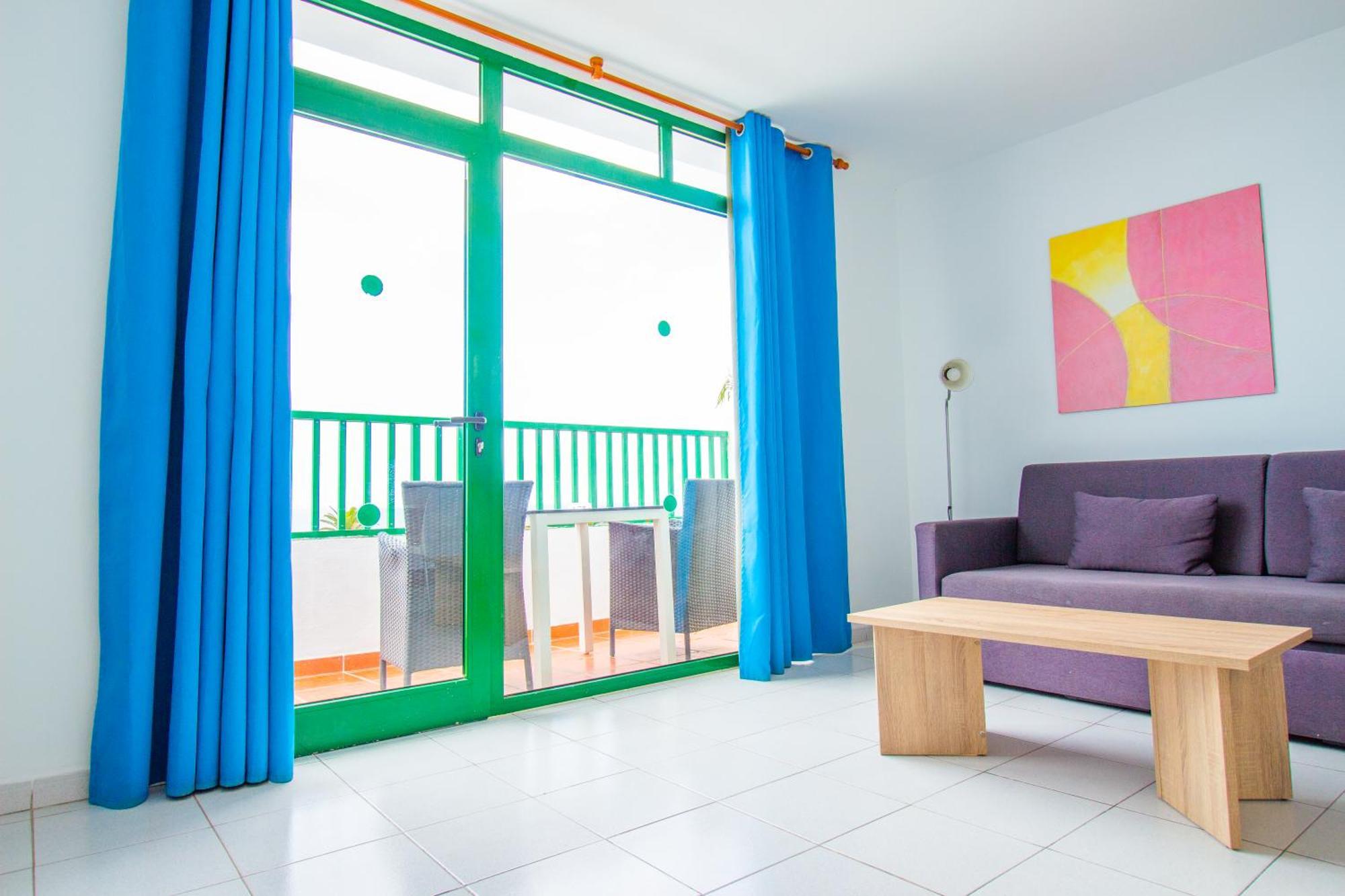 Apartamentos La Penita ปูแอร์โตเดลคาร์เมน ภายนอก รูปภาพ