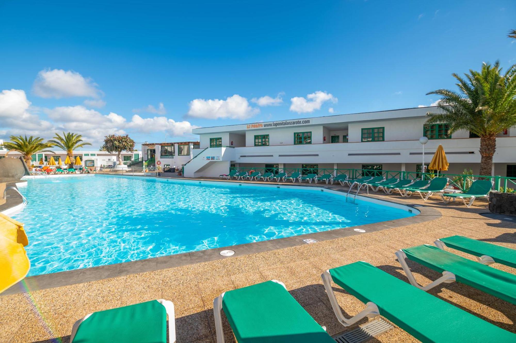 Apartamentos La Penita ปูแอร์โตเดลคาร์เมน ภายนอก รูปภาพ
